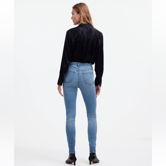 Madewell 10" High-Rise Roadtripper Authentic Skinny Jeans RUNS LARGE - Picture 4 of 15